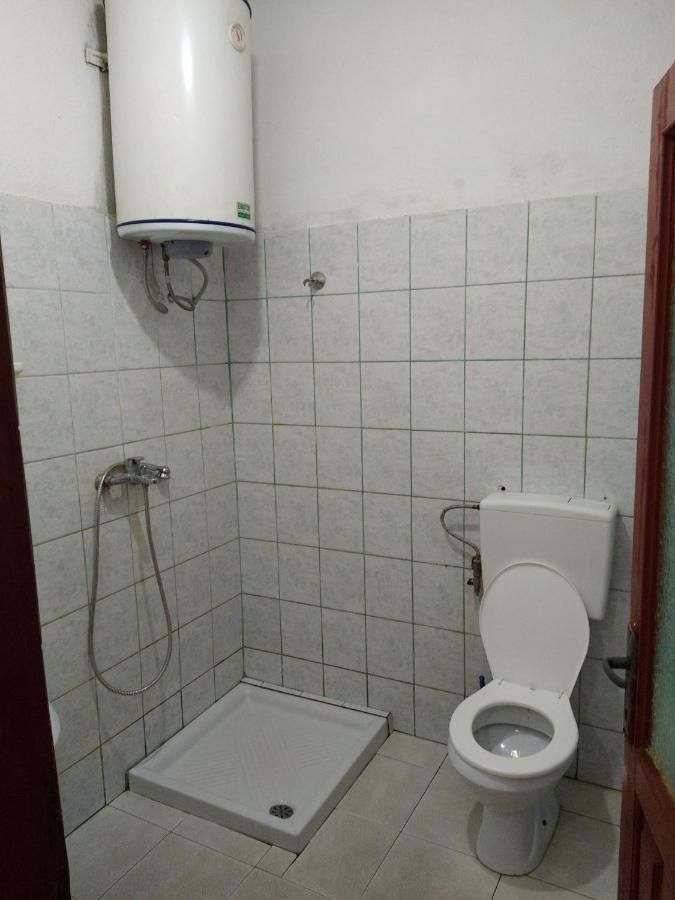 Ilirida-Swimming Pool & Garden View Rooms For Rent ดูร์เรส ภายนอก รูปภาพ